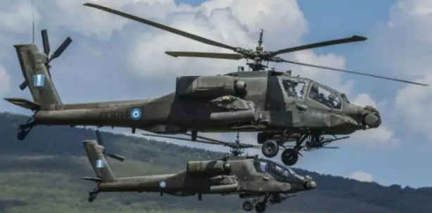 Foto - Yunanistan'ın 30'dan fazla savaş helikopteri imha oldu!