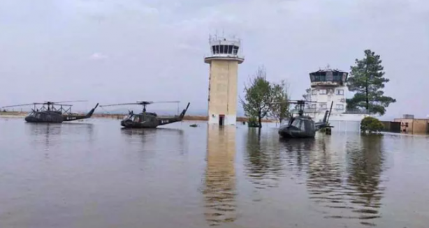 Foto - Yunanistan'ın 30'dan fazla savaş helikopteri imha oldu!