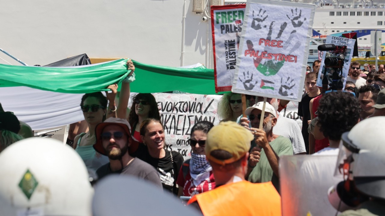 Foto - Yunanlar sokağa indi! İsrailli turistlere karşı ayaklandılar