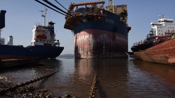 Foto - Yunanlılar emekli gemilerini Türkiye'ye göndermeye başladı! İşte sebebi