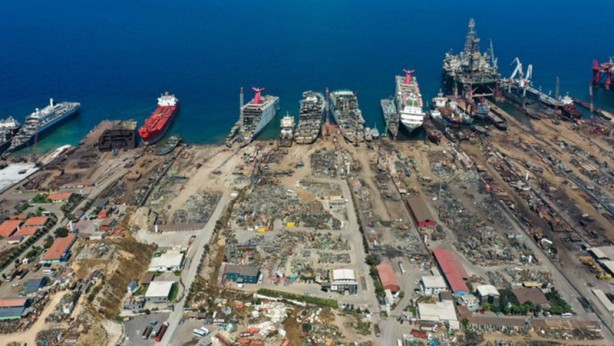 Foto - Yunanlılar emekli gemilerini Türkiye'ye göndermeye başladı! İşte sebebi