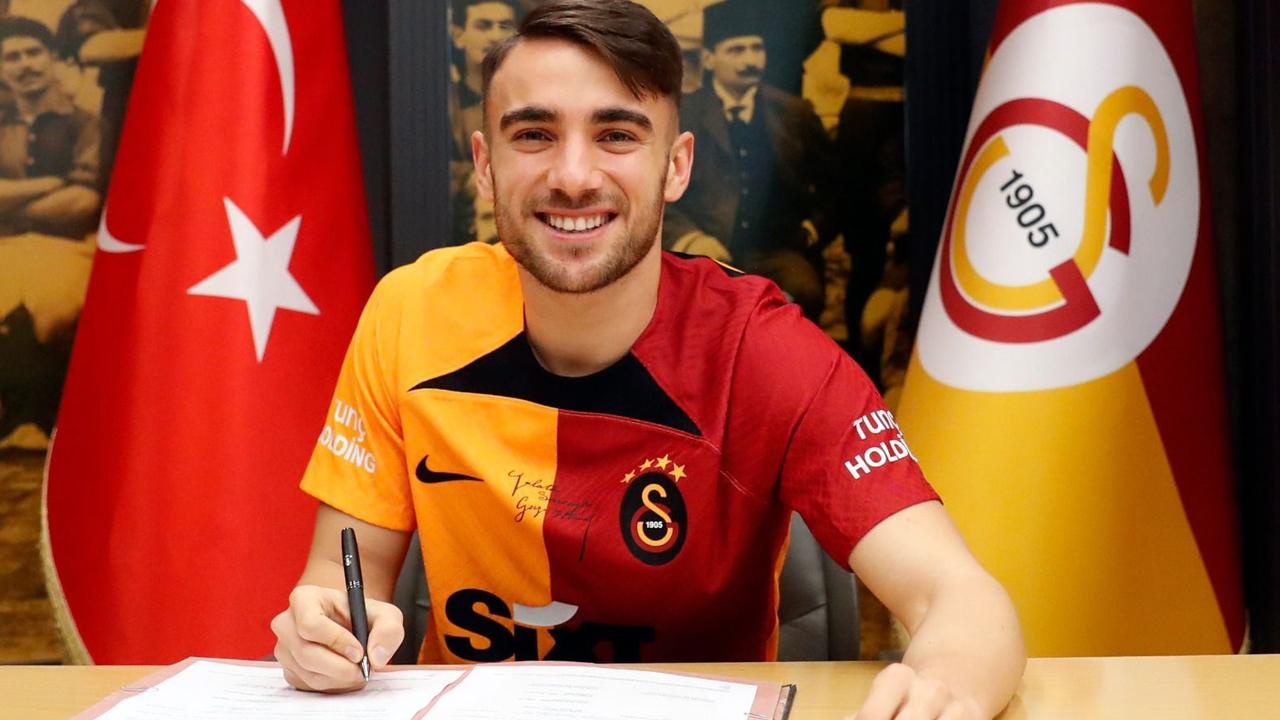 Foto - Yunus Akgün’den ‘Beşiktaş’ı hedef alan’ paylaşımına açıklama: Ben yapmadım! 