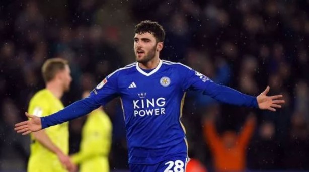 Foto - Yunus Akgün'lü Leicester City, Premier Lig'e göz kırpıyor