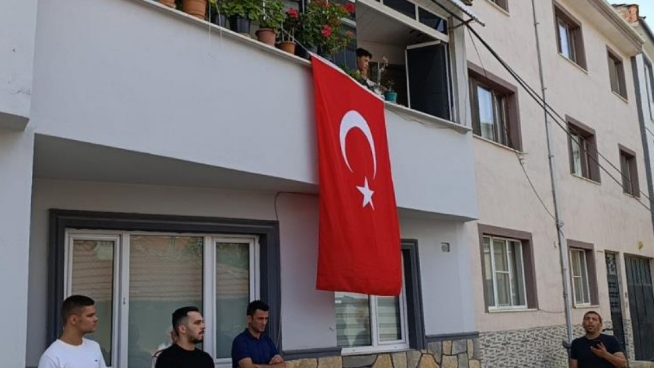 Foto - Yüreği acıya dayanamadı: Şehit polisin annesinden kötü haber!