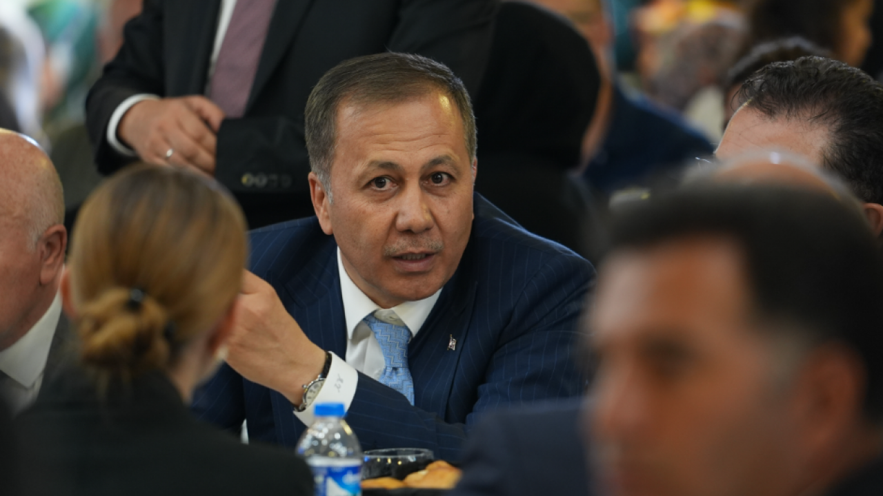 Foto - "Yüreğim yanıyor" diyen Bakan Yerlikaya acı haberi verdi