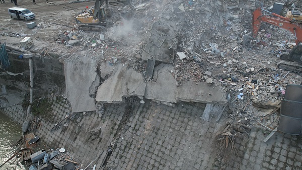 Foto - Yürekler ağızlara geldi | Asi Nehri böyle görüntülendi 