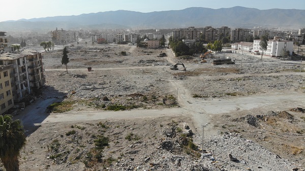 Foto - Yürekler halen sızlıyor! Enkaz kentte son durum