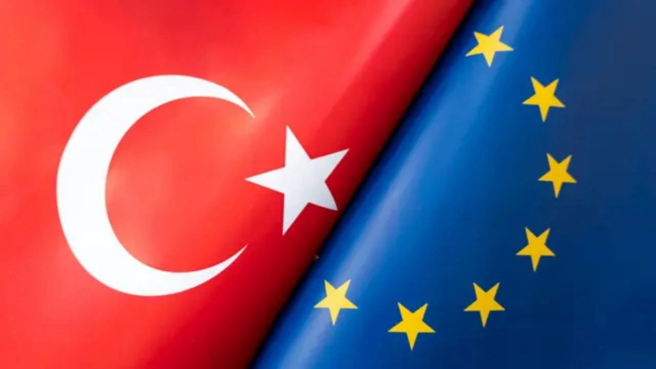 Foto - Yurt dışına çıkacaklar aman dikkat! Yeni sistem yarından itibaren hayata geçiyor