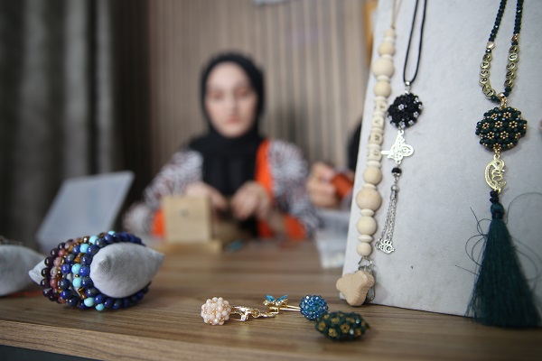 Foto - Yurt dışına gönderiyor! Kızı için yapmaya başladı şimdi talebe yetişemiyor