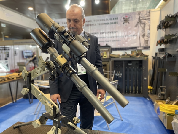 Foto - Yurt dışından satın alınıyordu... Emekli SAS komandosu yerlisini yaptı
