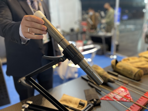 Foto - Yurt dışından satın alınıyordu... Emekli SAS komandosu yerlisini yaptı