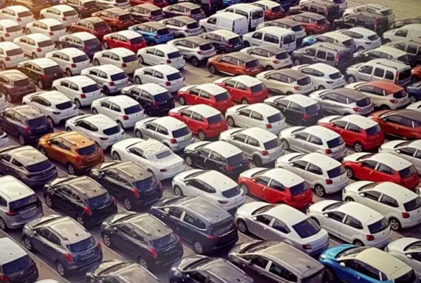 Foto - Yurtdışından ikinci el otomobil getirmek kârlı mı?