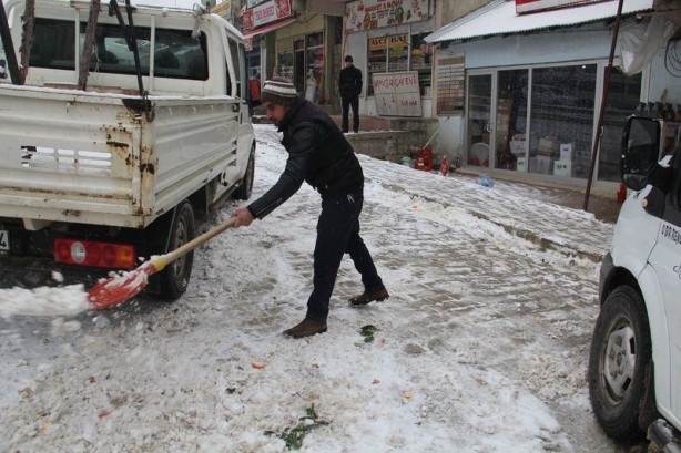 Foto - Yurttan kar manzaraları...