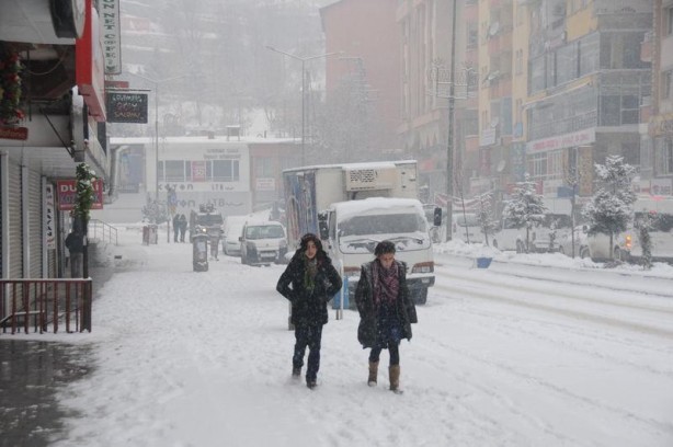 Foto - Yurttan kar manzaraları...