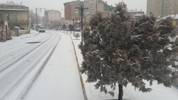 Foto - Yurttan kar manzaraları...