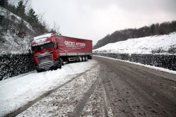 Foto - Yurttan kar manzaraları...