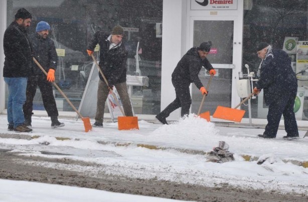 Foto - Yurttan kar manzaraları...