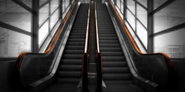 Foto - Yürüyen merdivenlerdeki fırça ne işe yarıyor?