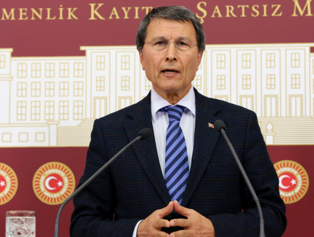 Foto - Yusuf Halaçoğlu genel başkan seçildi! "Sağcı da solcu da ortacı da değiliz"