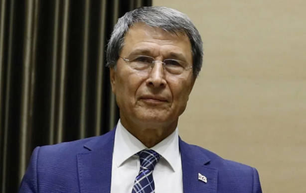 Foto - Yusuf Halaçoğlu genel başkan seçildi! "Sağcı da solcu da ortacı da değiliz"