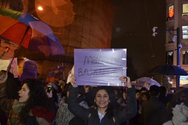 Foto - Yusuf Kaplan'dan sert tepki: KADEM bunlarla aynı karede olmayı hazmedebiliyor mu?