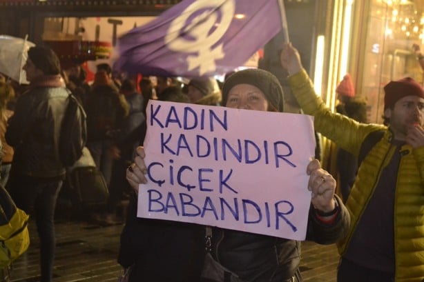 Foto - Yusuf Kaplan'dan sert tepki: KADEM bunlarla aynı karede olmayı hazmedebiliyor mu?