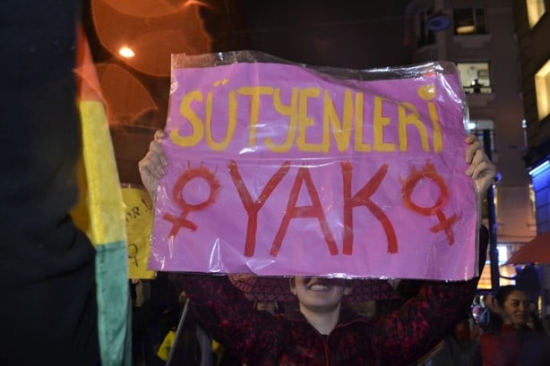 Foto - Yusuf Kaplan'dan sert tepki: KADEM bunlarla aynı karede olmayı hazmedebiliyor mu?