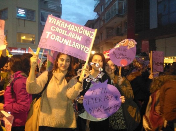 Foto - Yusuf Kaplan'dan sert tepki: KADEM bunlarla aynı karede olmayı hazmedebiliyor mu?