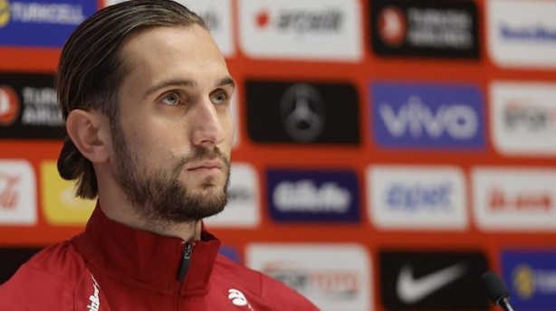 Foto - Yusuf Yazıcı, Süper Lig devi ile anlaştı! Canlı yayında açıkladılar