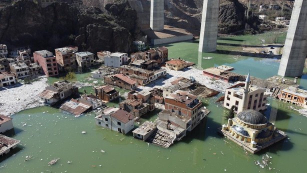 Foto - Yusufeli 100 metreyi buldu