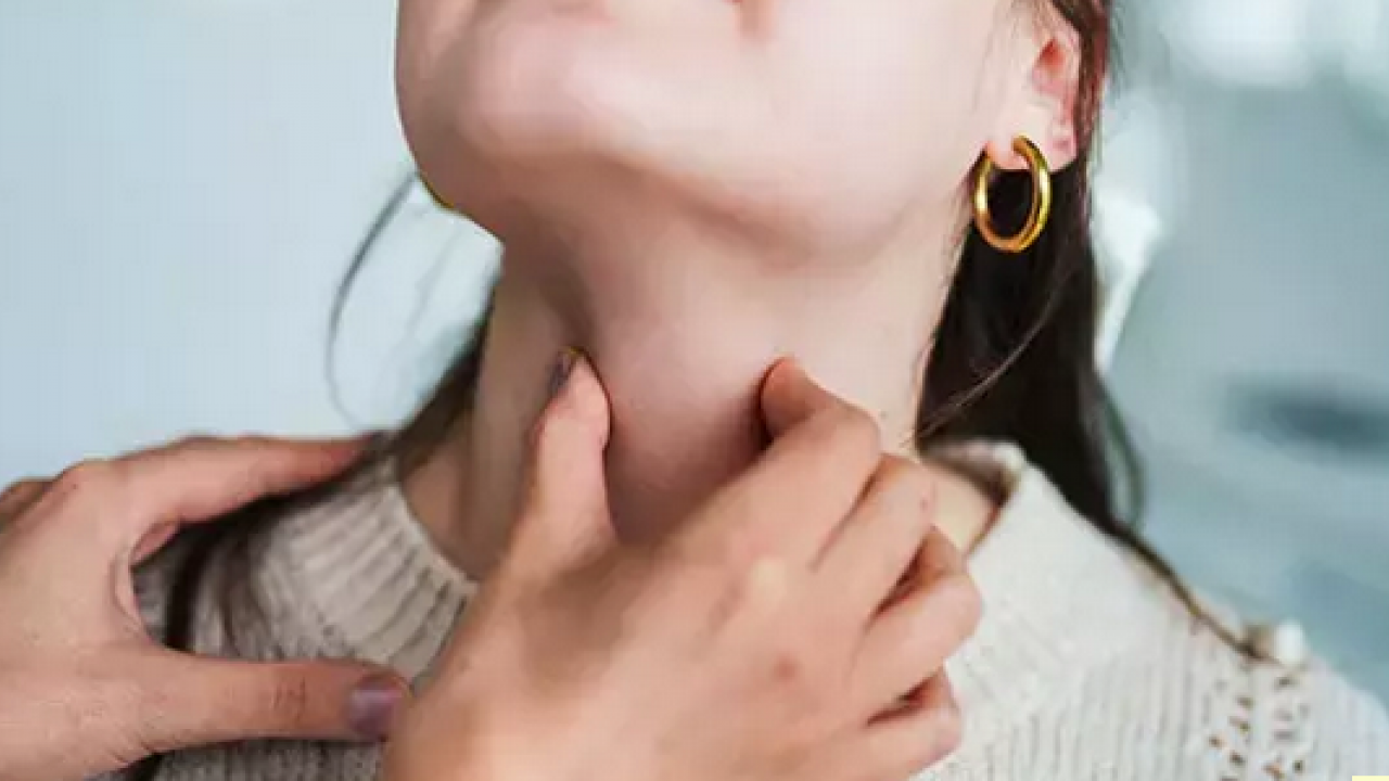 Foto - Yutkunma sıkıntınız var ise: Basit bir şey mi yoksa kanser mi? Uyarı kritik: Süre 3 hafta! Ama bunu değiştirecek güçteyiz