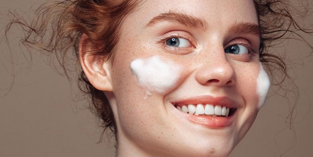 Foto - Yüz nasıl nemlendirilir? Kuru ciltlere hangi besinler iyi gelir? 
