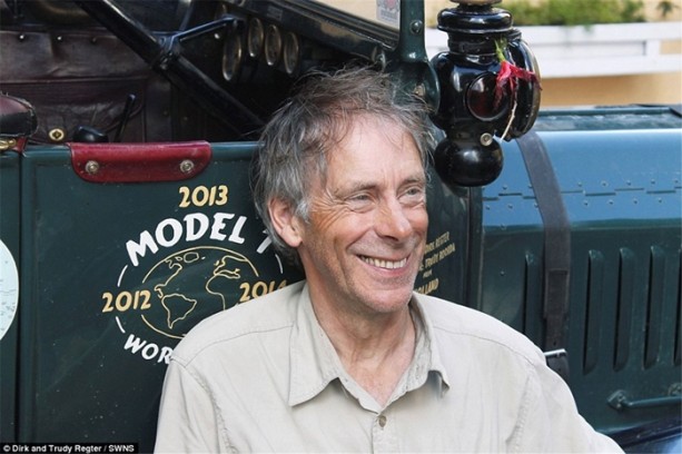Foto - Yüz yaşındaki arabayla dünya turu