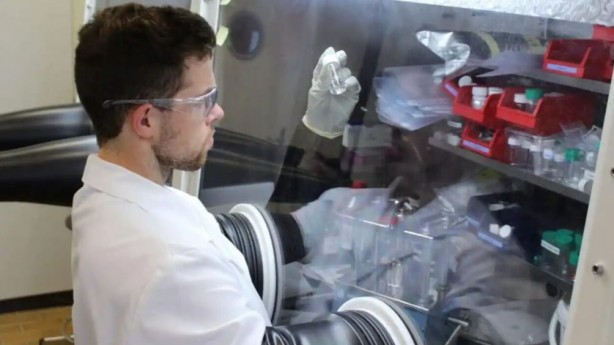 Yüzde 20 daha verimli ve ucuz katı hal batarya geliştirdiler