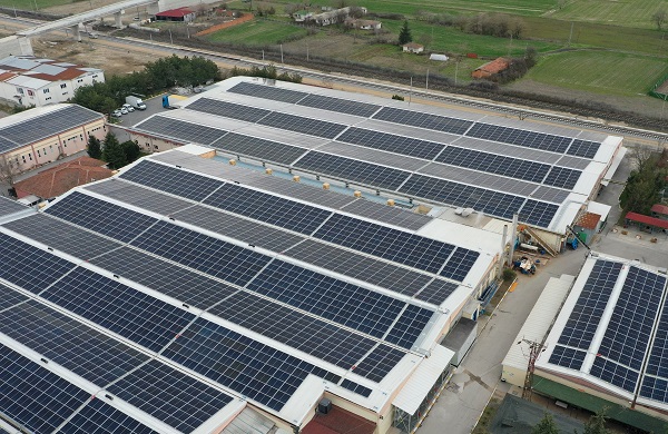 Foto - Yüzde 80’lik tasarruf sağlıyor! Enerjisini güneşten alıyor ürünlerini Avrupa’ya satıyor