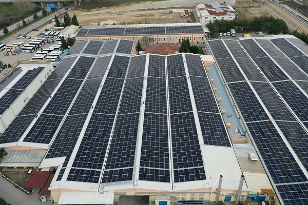 Yüzde 80’lik tasarruf sağlıyor! Enerjisini güneşten alıyor ürünlerini Avrupa’ya satıyor