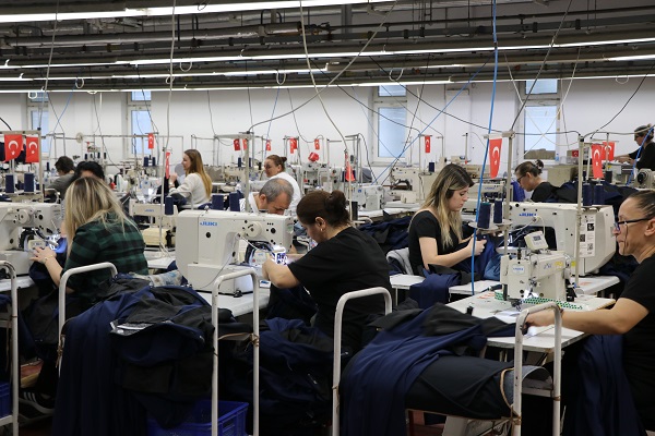 Foto - Yüzde 80’lik tasarruf sağlıyor! Enerjisini güneşten alıyor ürünlerini Avrupa’ya satıyor