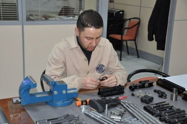 Foto - Yüzde yüz yerli silahlarımız