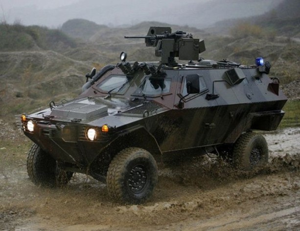 Foto - Yüzde yüz yerli silahlarımız