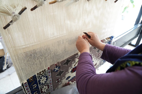 Yüzde yüz yünden yapılıyor, unutulmaya yüz tuttu