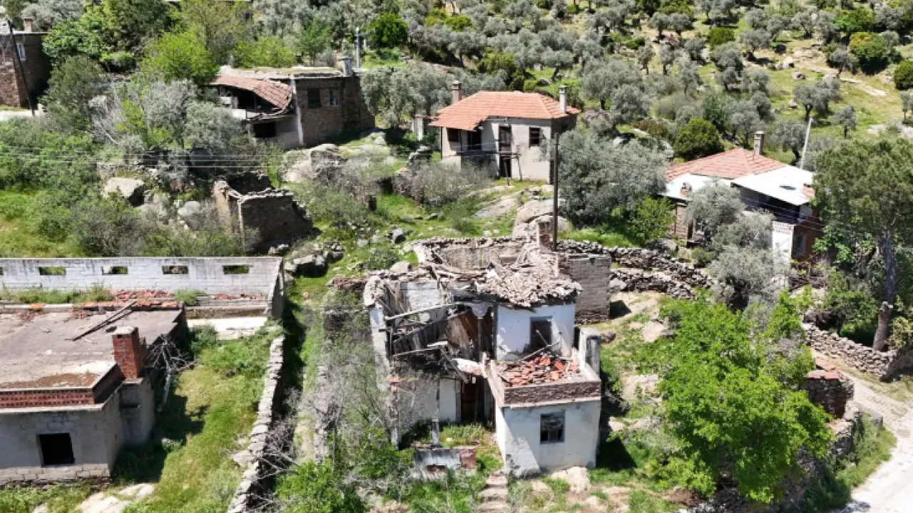 Yüzlerce insandan eser kalmadı! Şimdi hayalete döndü!