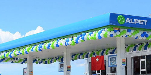 Foto - Yüzlerce istasyonu bulunuyordu! Türk akaryakıt devi satıldı