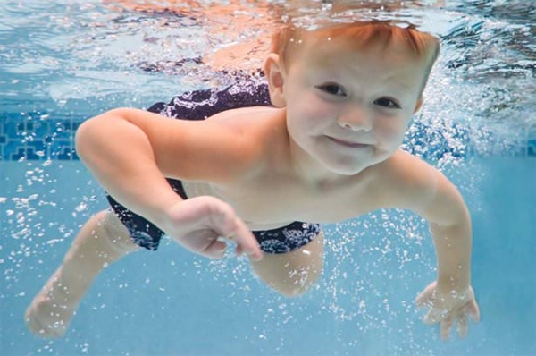  Yüzmek erken yaşlanmayı önlüyor