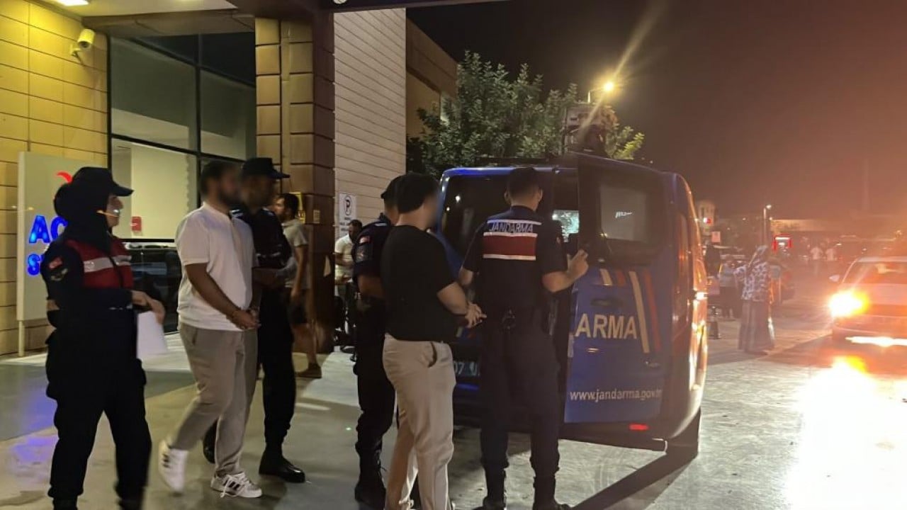 Yüzsüzlüğün böylesi görülmedi Dolandırıcılara yakınları tam destek verdi!
