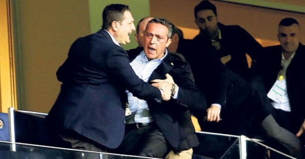 Foto - Yüzsüzlüğün bu kadarına hakikaten pes doğrusu! İstifaya çağrılmıştı…