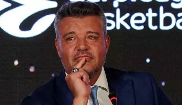 Foto - Yüzsüzlüğün bu kadarına hakikaten pes doğrusu! İstifaya çağrılmıştı…