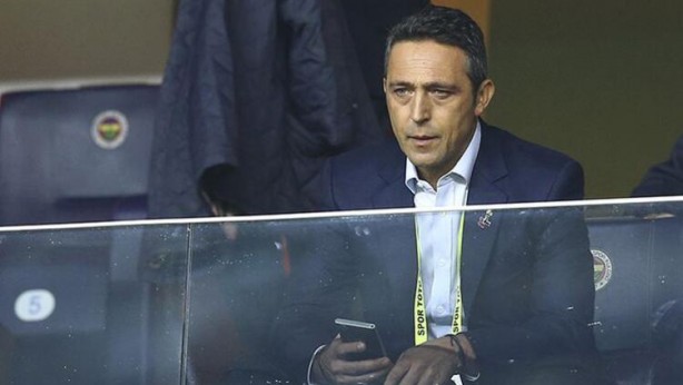 Foto - Yüzsüzlüğün bu kadarına hakikaten pes doğrusu! İstifaya çağrılmıştı…