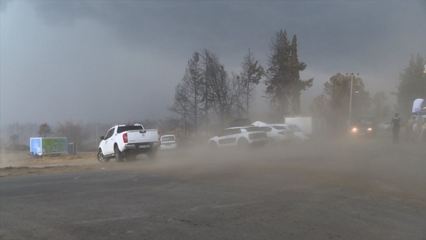 Foto - Yüzün kızarır mı Metin Uca? Antalya'ya yağan ibretlik yağmur