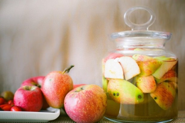 Yüzünüzü elma sirkesiyle yıkarsanız...