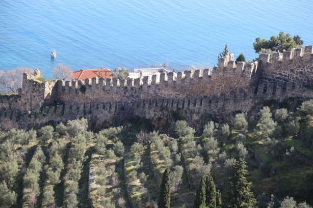 Foto - Yüzyıllar boyu ayakta kaldı: Alanya Kalesi - 2